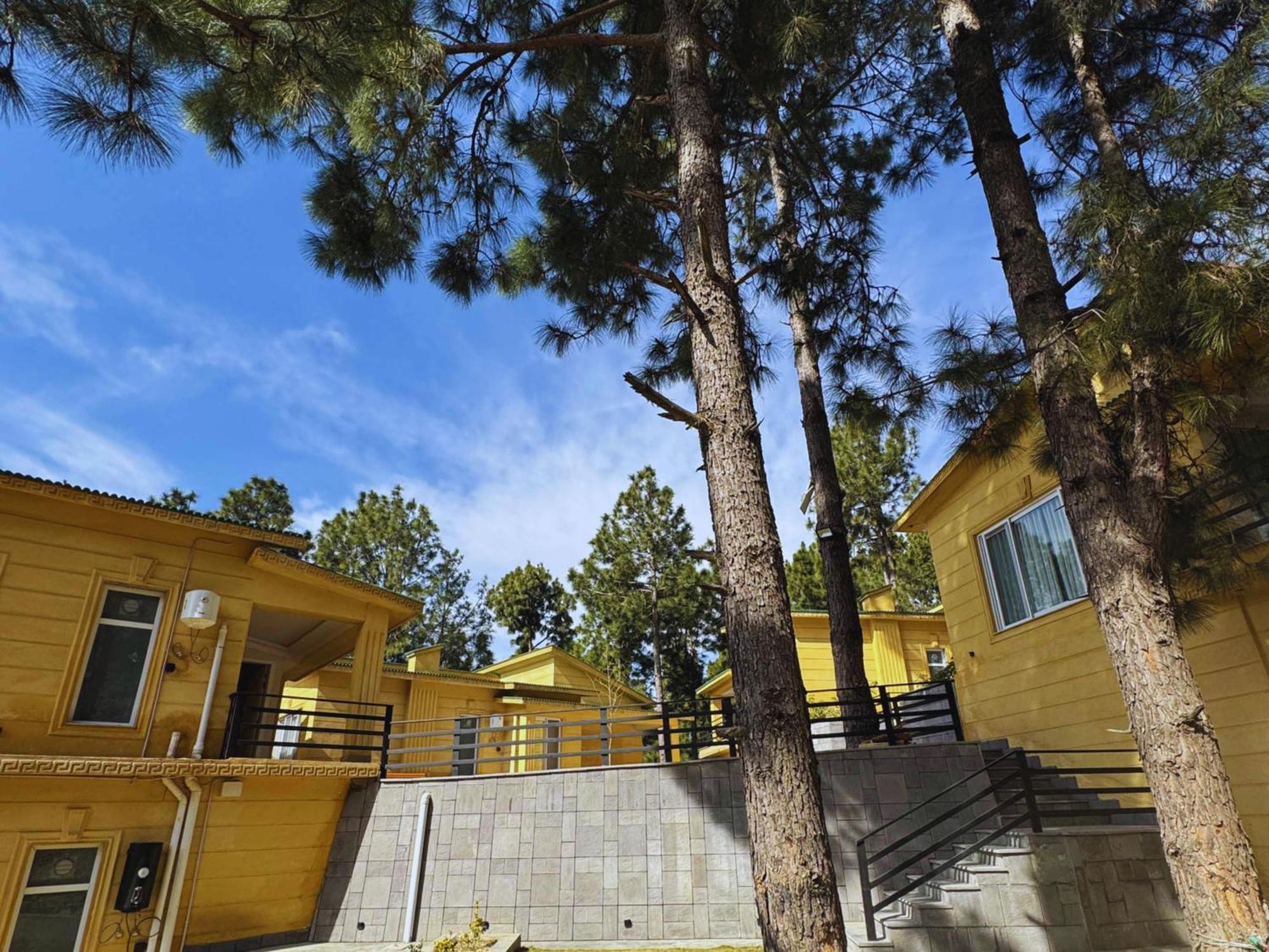 Hidden Hills Hotel & Resort Mansehra Exterior foto